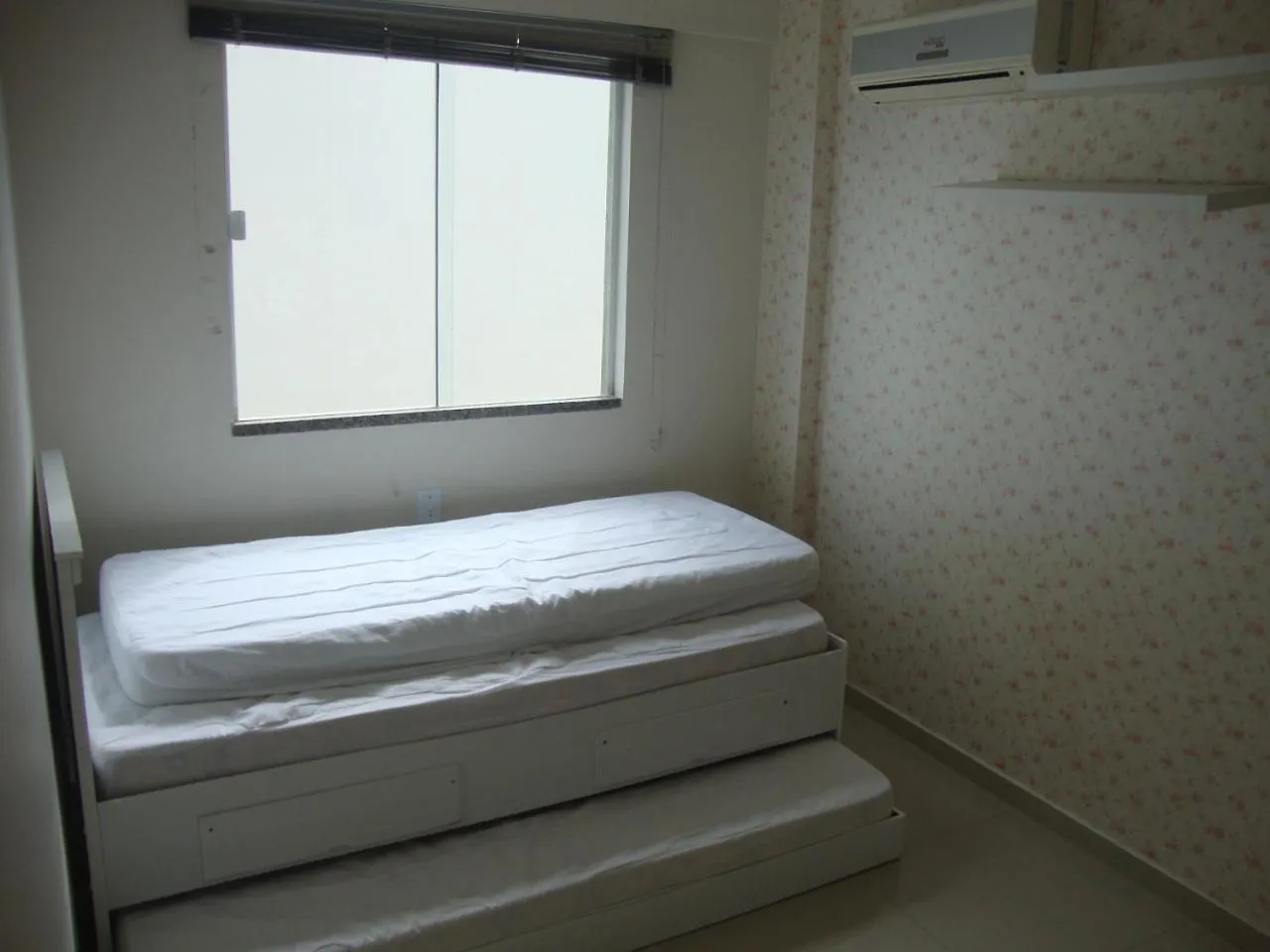 Apartamento Aluguel Temporada Bombinhas 0*,